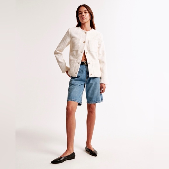 Abercrombie & Fitch Collarless Tweed Jacket in Cream - Picture 2 of 8